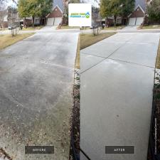 Driveway Concrete Cleaning in San Antonio, TX 4