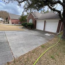 Driveway Concrete Cleaning in San Antonio, TX 11