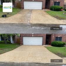 Stone oak house wash aggregate driveway pressure washing and rust stain removal in san antonio tx 007